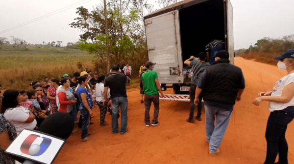 Familia Denis entregó víveres a comunidades de San Pedro