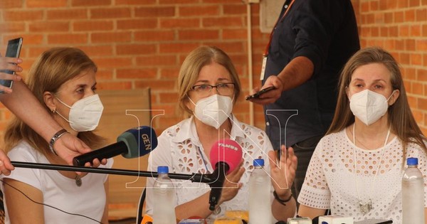 La Nación / Familia Denis reitera pedido de prueba de vida y canal de comunicación