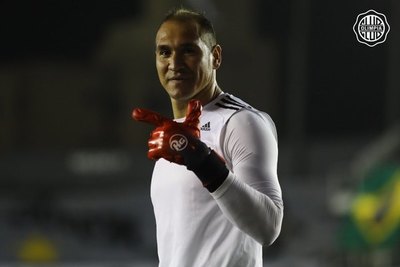 Con Azcona, Olimpia sumó su tercer partido al hilo sin recibir goles