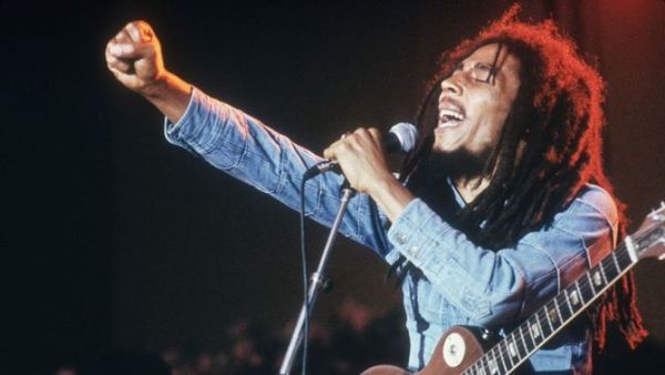 Ziggy Marley, hijo de Bob Marley, publicará un libro sobre su padre para celebrar su 75 cumpleaños