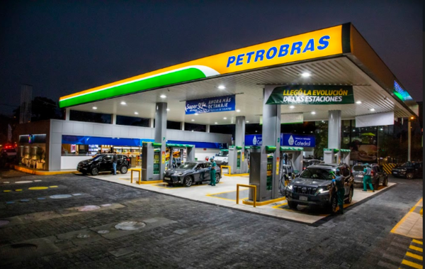 HOY / Petrobras innova en el mercado con la incorporación del sistema de pago con código QR
