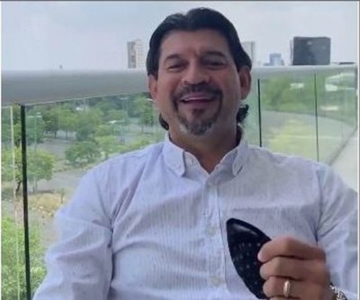 Crónica / Pepe Cardozo contará su vida en un libro