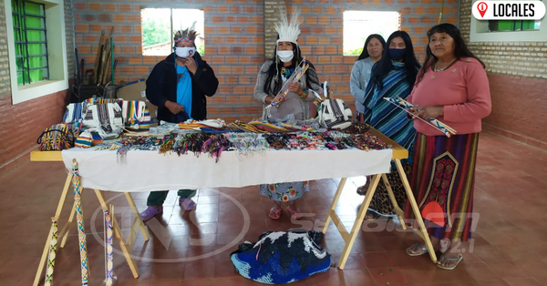 Comunidad Indígena Maka de Encarnación ofrece artesanías