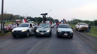 Doña Obdulia, camino a crucificarse por no haber acción del Gobierno para dar con su hijo secuestrado - Nacionales - ABC Color