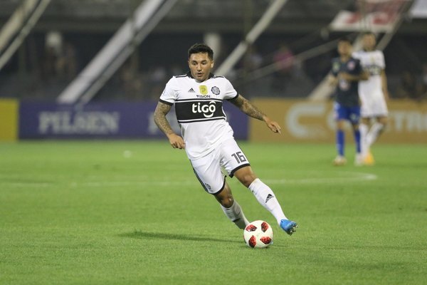 Olimpia le rescindirá el contrato a Tabaré Viudez