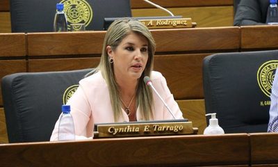 Cynthia Tarrago y su esposo se declaran culpables de blanqueo en EE.UU.