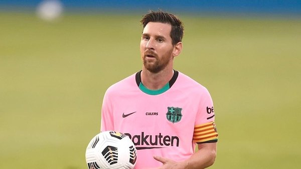 Crónica / Volvió, miró y ¡venció! Messi arrancó con todo