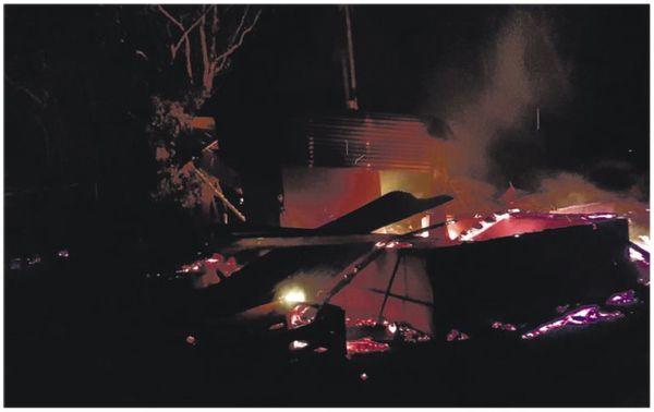 Prenden fuego a retiro de agroganadera - Nacionales - ABC Color