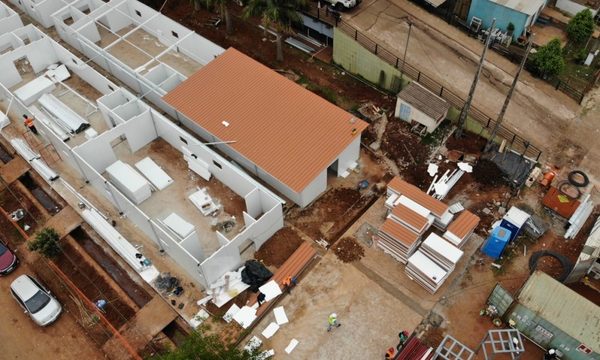 Avanza en tiempo récord construcción de los nuevos pabellones de contingencia