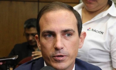 HOY / Friedmann violó régimen de incompatibilidad y debe irse, insiste Patria Querida