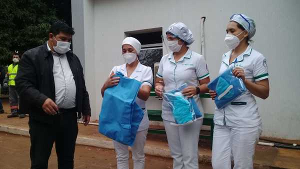 Entregan equipos de bioseguridad al hospital polivalente de Coronel Oviedo – Prensa 5