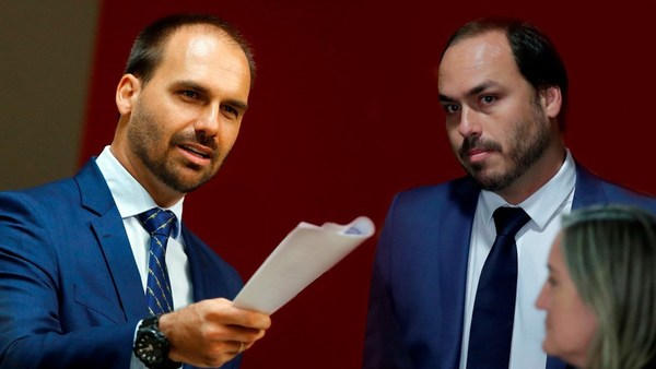 Llaman a declarar a hijos de Bolsonaro en investigación sobre la organización de manifestaciones "antidemocráticas" - ADN Paraguayo