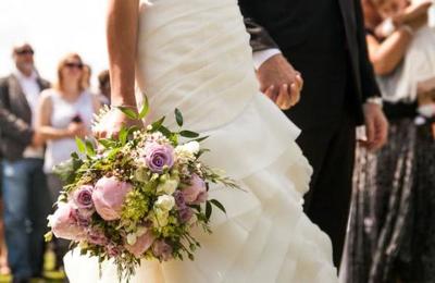 Fiesta de matrimonio crea fatal cadena de contagios: hasta ahora van siete muertos por coronavirus - C9N