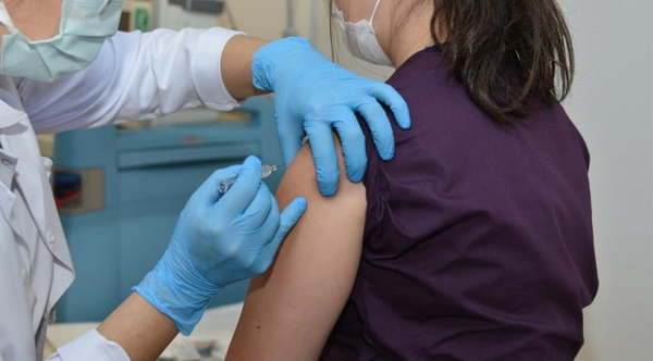 La vacuna china de Sinovac se probará en niños y adolescentes a final de mes - Noticiero Paraguay