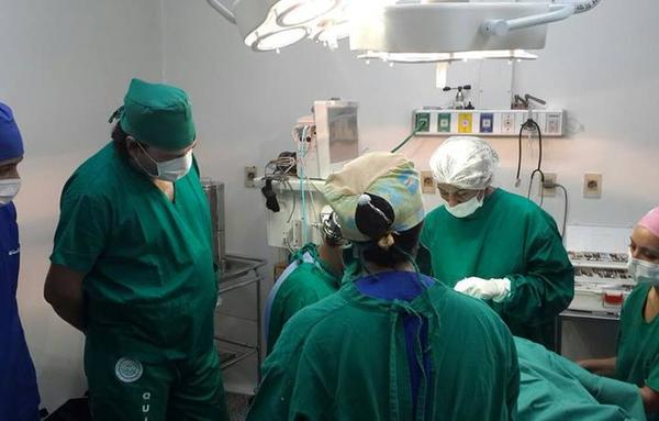 Niño de 11 años recibe un nuevo corazón en el Hospital "Niños de Acosta Ñu"