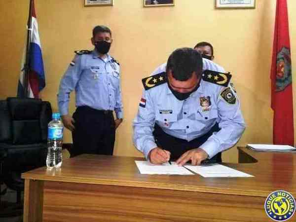 Caazapá cuenta con nuevo director de Policía •
