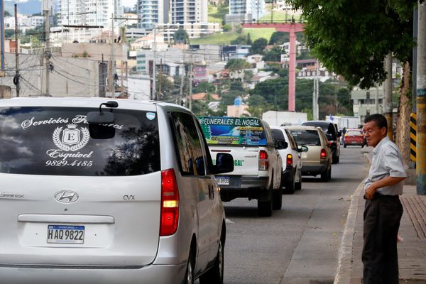 Algunas funerarias hondureñas podrían «morir» confinadas por la COVID-19 - MarketData