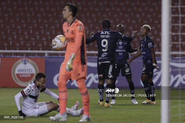 Independiente del Valle sin piedad golea a Flamengo - Fútbol - ABC Color