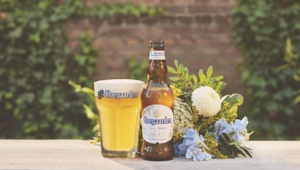 Hoegaarden: una cerveza de trigo, con sabores cítricos, ideal para la hora del brunch