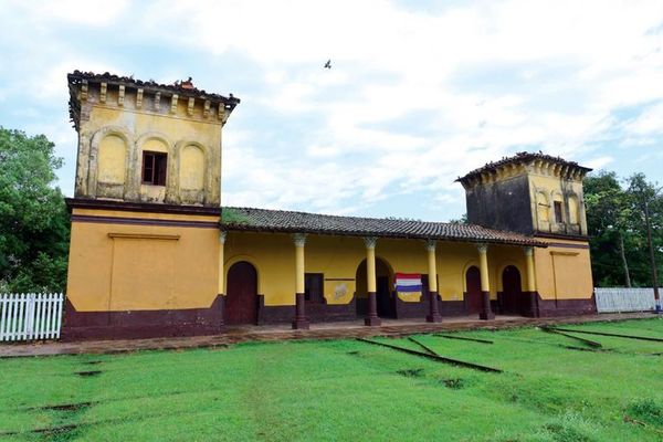 Pirayu cumplirá el sueño de restaurar su emblemática estación ferroviaria, afirman desde Senatur » Ñanduti