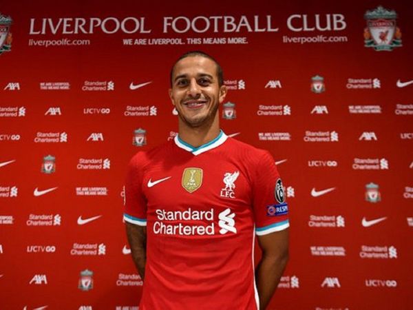 El Liverpool hace oficial la llegada de Thiago Alcántara