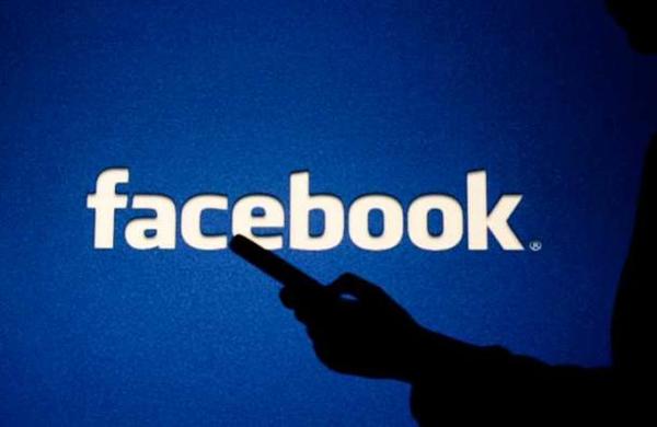 'Tengo sangre en las manos': Exempleada de Facebook denuncia que la red no evita la manipulación política - C9N