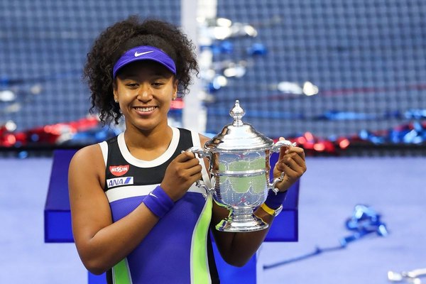 Naomi Osaka, ganadora del Abierto de EEUU, renuncia a Roland Garros por lesión