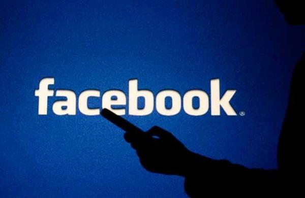'Tengo sangre en las manos': Exempleada de Facebook denuncia que la red no evita la manipulación política - SNT