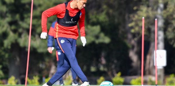 Herrera sufre fractura tras entrada de Romero - Fútbol - ABC Color