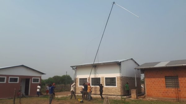 Ante falta de conectividad instalan antenas amplificadoras de señal en Alto Paraguay