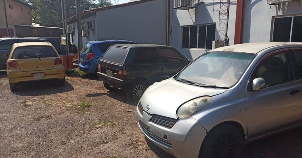 La Nación / Caminera recuerda que vehículos no retirados por propietarios serán subastados