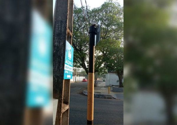 Hurtan dos semáforos de Asunción en una semana