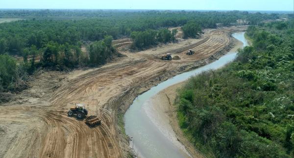 Pilcomayo: Avanzan trabajos de mantenimiento y ampliación del canal paraguayo