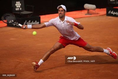 Djokovic y Muguruza sufren, pero avanzan a semifinales - Tenis - ABC Color