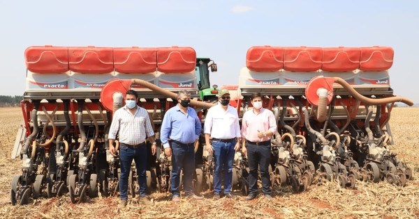 La Nación / Se inició la campaña de siembra de maíz y soja 2020/2021
