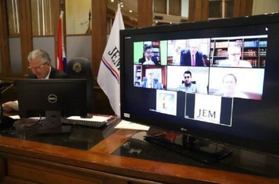 Abogado denuncia que continúa esquema de coacción en Jurado de Enjuiciamiento