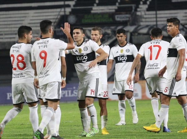 Sigue con la racha goleadora - APF