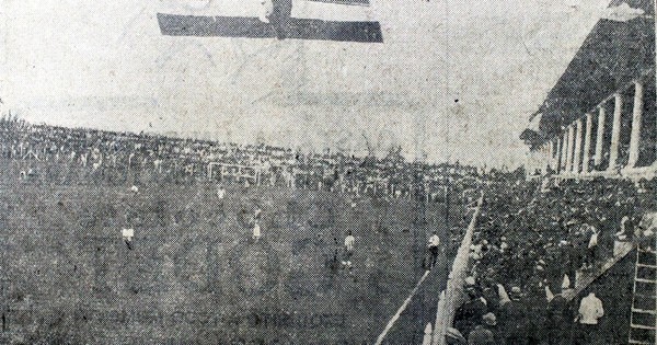 La Nación / A 95 años del primer partido amistoso en el renovado estadio de la Liga Paraguaya