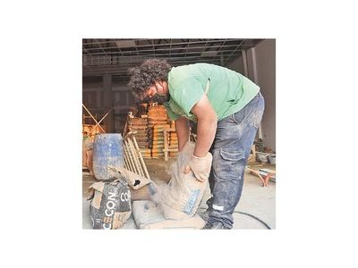 Escasez de cemento persiste y también precios más altos