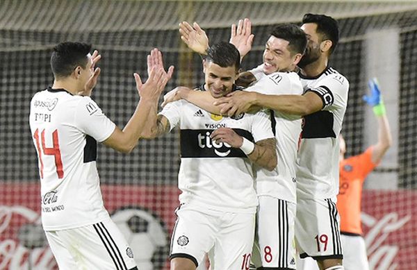Olimpia humilla a Luqueño - Fútbol - ABC Color
