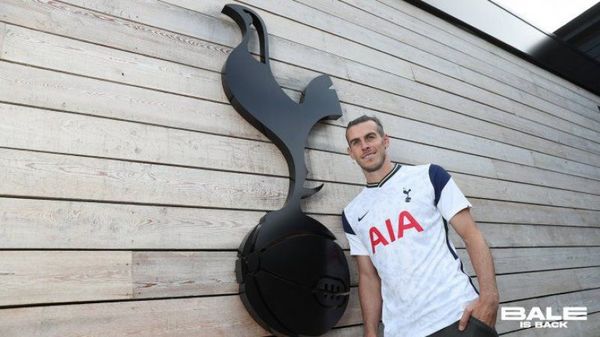 Gareth Bale, presentado en el Tottenham