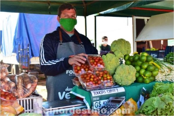 En FORTIS Mayorista de Concepción sigue la feria Domingo Verde, con un espacio de venta a los productores de la zona y del Chaco