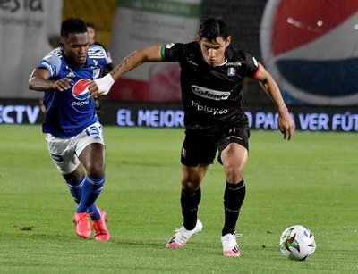 Roberto Ovelar anota en la victoria del Once Caldas