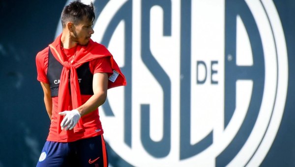 El duro castigo para Ángel Romero y el 'tiroteo' de sus compañeros