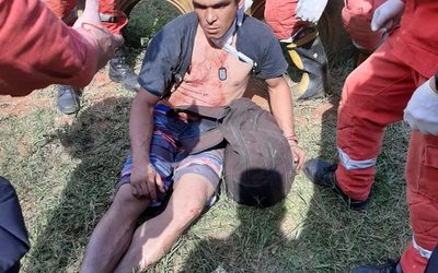 Riña entre borrachos termina con un apuñalado