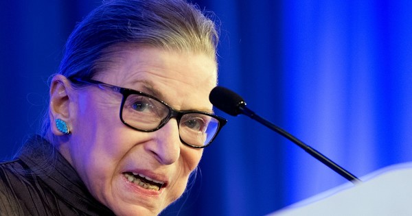 La Nación / Trump apura el reemplazo de RBG