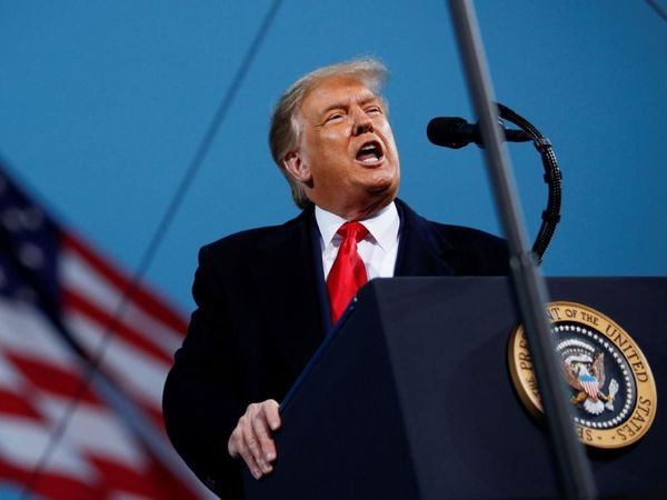 El apuro de Trump por nombrar a juez enciende la campaña electoral