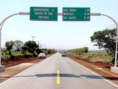 Tres distritos de Alto Paraná ya cuentan con camino de todo tiempo