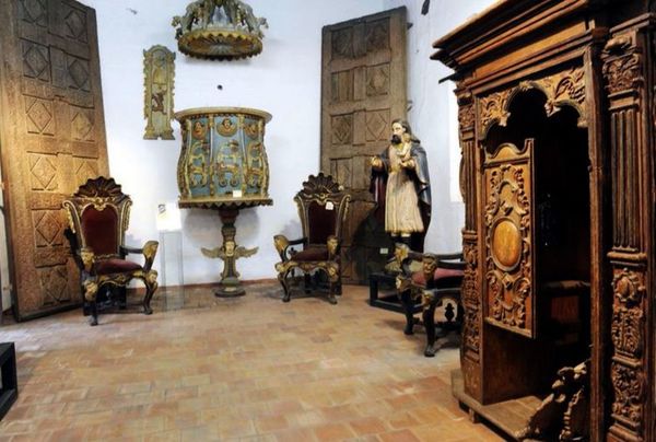 Museo “Juan Sinforiano Bogarín” con nuevo director - Espectáculos - ABC Color