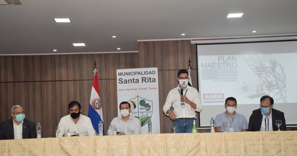 La Nación / Titular de la Ande asistió a asamblea de intendentes y escuchó reclamos